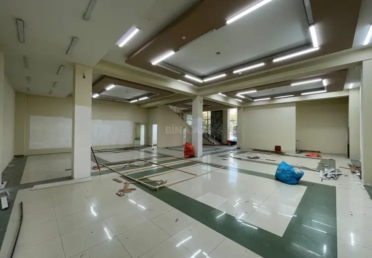 740 m² Obyekt / Ofis Kirayə (aylıq), Nərimanov, Bakı