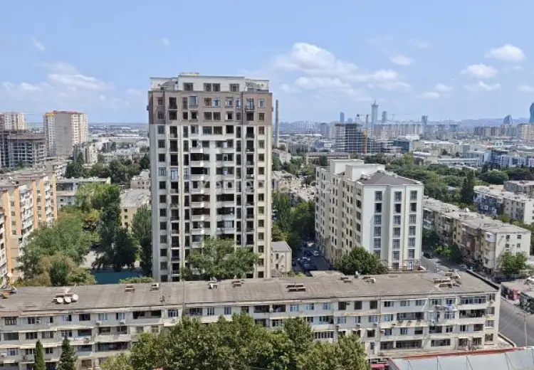 250 000 AZN - 3 otaqlı mənzil Satılır, 8-ci mikrorayon, Binəqədi, Bakı