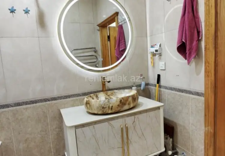 250 000 AZN - 3 otaqlı mənzil Satılır, 8-ci mikrorayon, Binəqədi, Bakı
