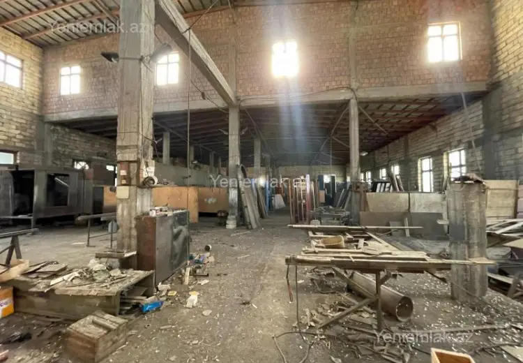 3000 m² Obyekt / Ofis Kirayə (aylıq), Xırdalan