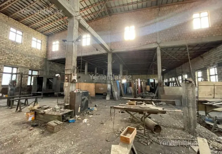 3000 m² Obyekt / Ofis Kirayə (aylıq), Xırdalan