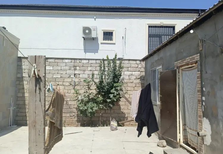 3 otaqlı mənzil , Bakı