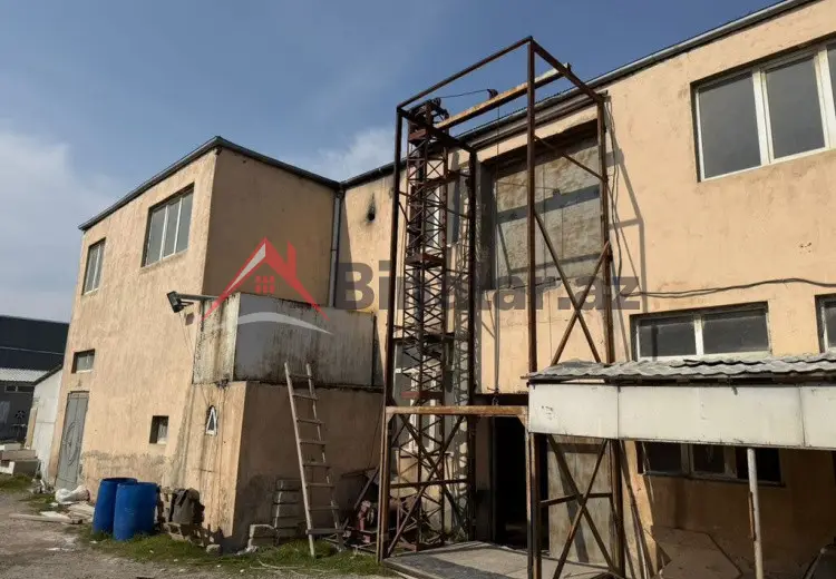 700 m² Obyekt / Ofis Kirayə (aylıq), Bakı