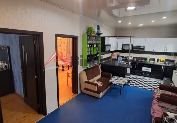 2 otaqlı mənzil Satılır, Bakı