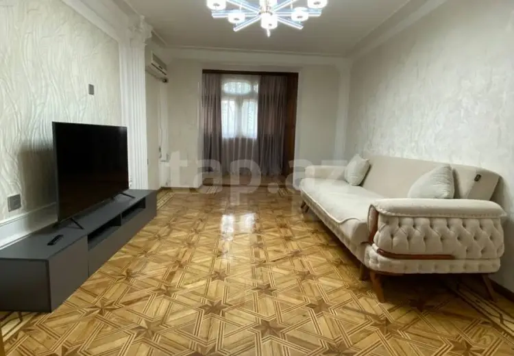 3 otaqlı mənzil , Bakı