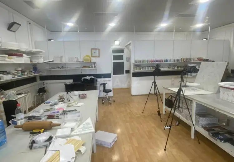 100 m² Obyekt / Ofis Satılır, Xətai, Bakı