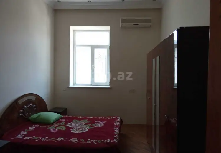 3 otaqlı mənzil , Səbail, Bakı