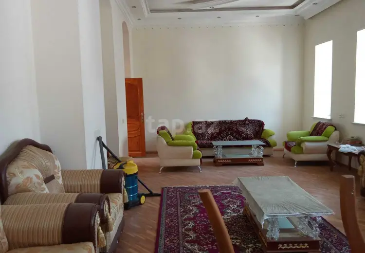 3 otaqlı mənzil , Səbail, Bakı