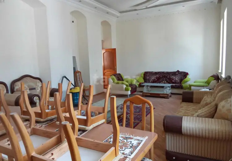 3 otaqlı mənzil , Səbail, Bakı