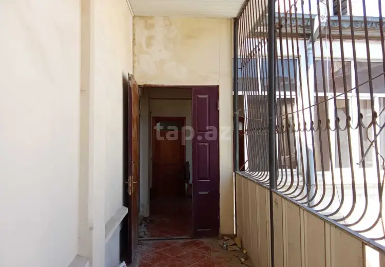 3 otaqlı mənzil , Səbail, Bakı