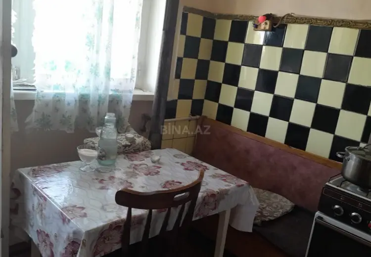 5 otaqlı mənzil Satılır, Gəncə