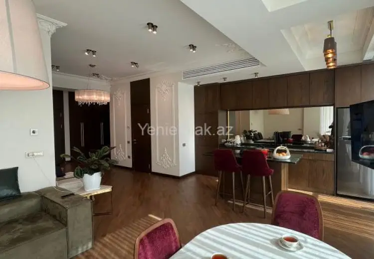3 otaqlı mənzil Satılır, Bakı