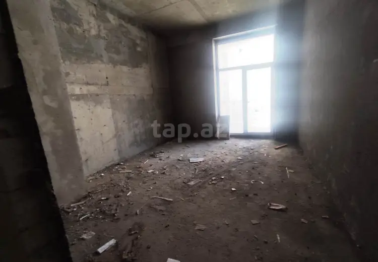 4 otaqlı mənzil , Bakı
