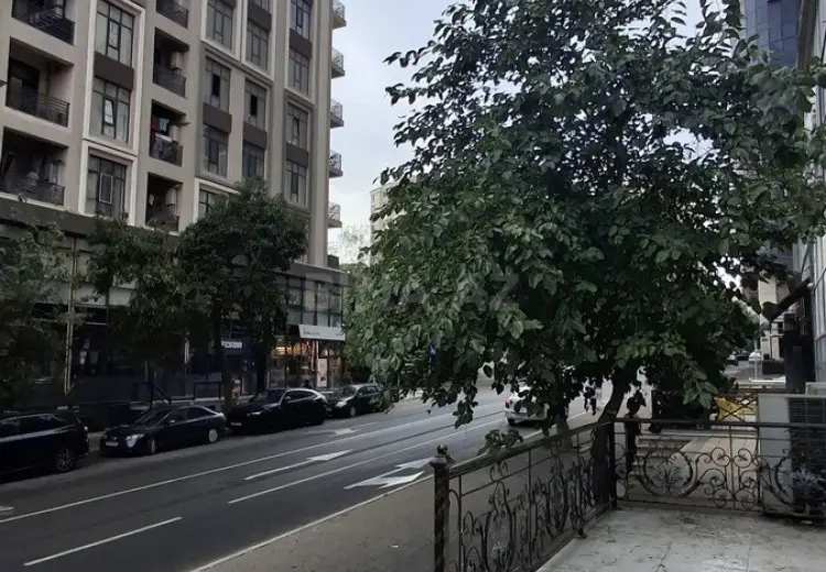 42 m² Obyekt / Ofis Kirayə (aylıq), Nərimanov, Bakı