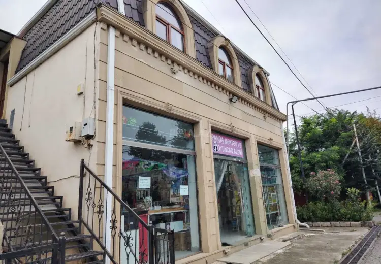 95 m² Obyekt / Ofis Satılır, Qazax