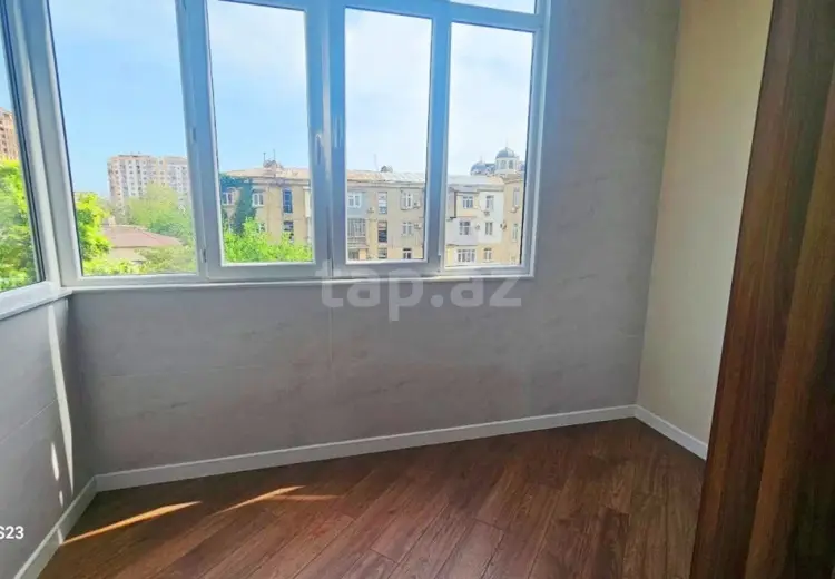 3 otaqlı mənzil , Bakı