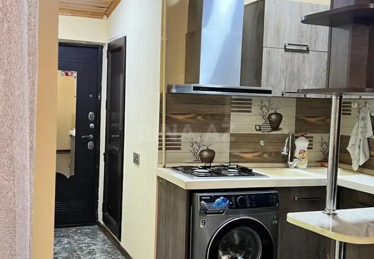 4 otaqlı mənzil Satılır, Sahil qəs., Nəsimi, Bakı