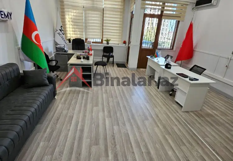 100 m² Obyekt / Ofis Kirayə (aylıq), Bakı