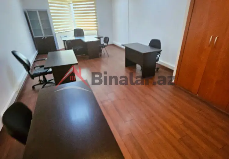 40 m² Obyekt / Ofis Kirayə (aylıq), Bakı