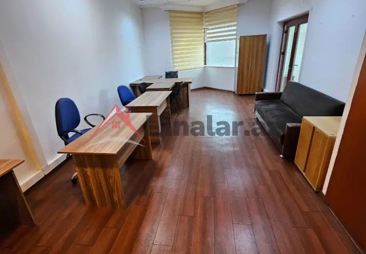 40 m² Obyekt / Ofis Kirayə (aylıq), Bakı