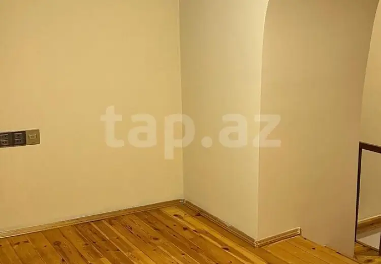 3 otaqlı mənzil , Bakı