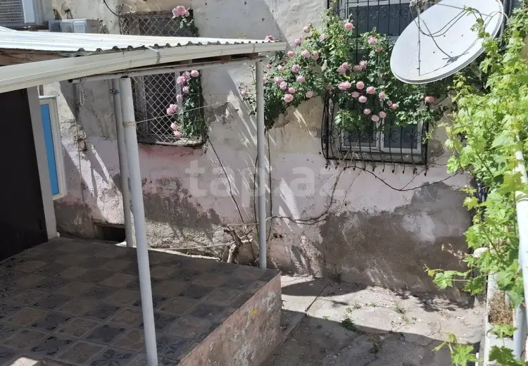 3 otaqlı mənzil , Bakı