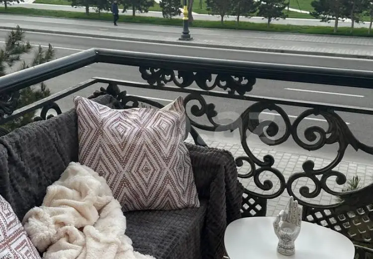 3 otaqlı mənzil , Bakı