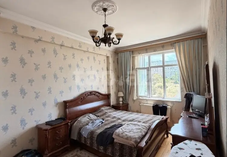 3 otaqlı mənzil , Bakı