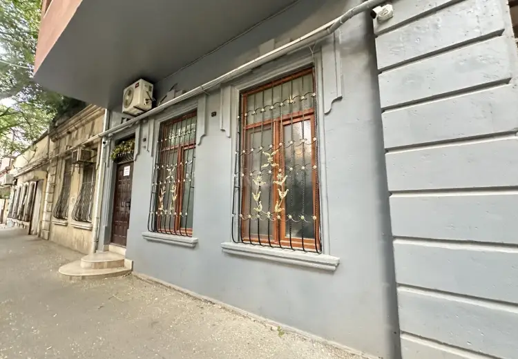 68 m² Obyekt / Ofis Kirayə (aylıq), Nərimanov, Bakı