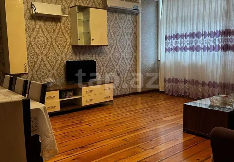 3 otaqlı mənzil , Bakı
