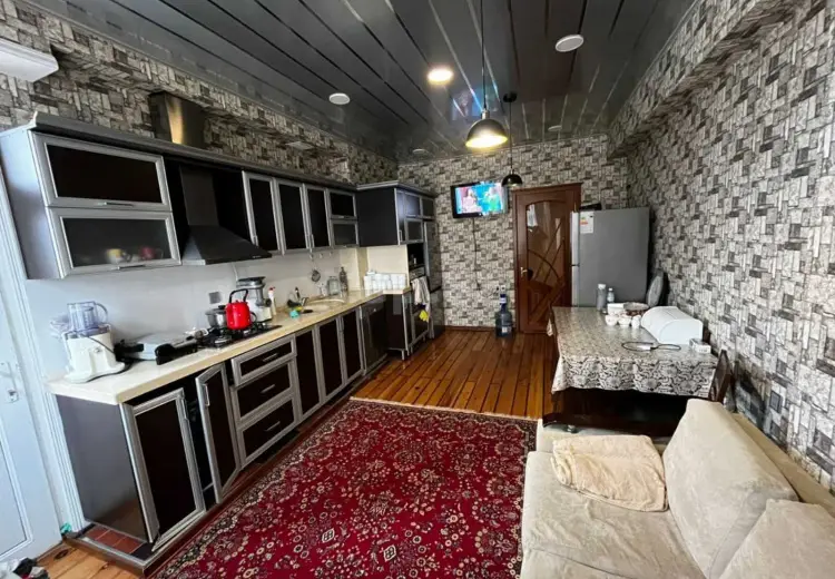 3 otaqlı mənzil , Bakı