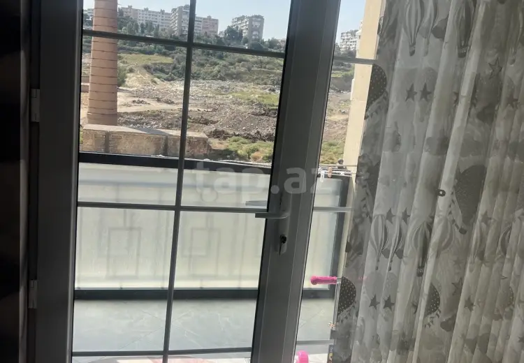 3 otaqlı mənzil , Bakı