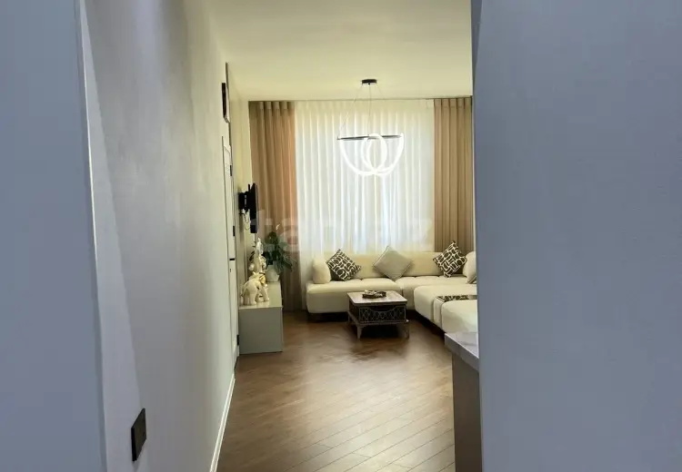 3 otaqlı mənzil , Bakı