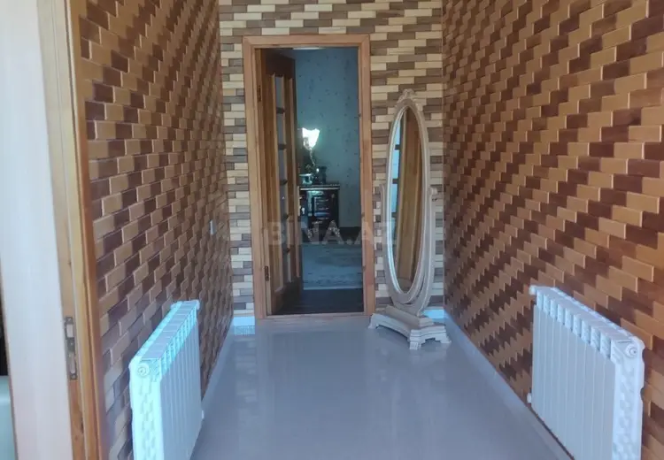 6 otaqlı mənzil Satılır, Quba