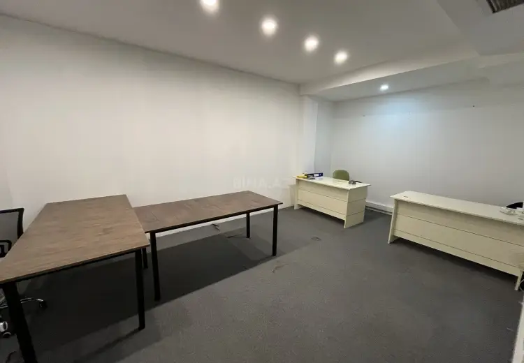 25 m² Obyekt / Ofis Kirayə (aylıq), Nərimanov, Bakı