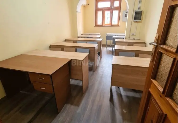 100 m² Obyekt / Ofis Kirayə (aylıq), Nərimanov, Bakı