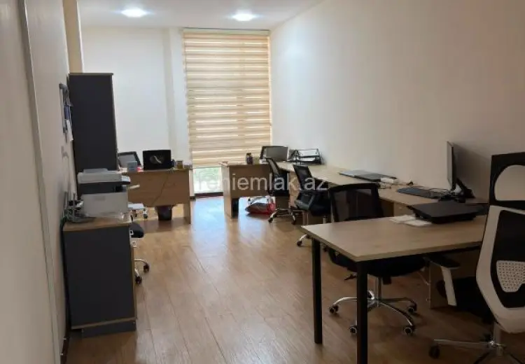 96 m² Obyekt / Ofis Kirayə (aylıq), Nəsimi, Bakı