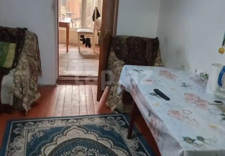 4 otaqlı mənzil , Bakı