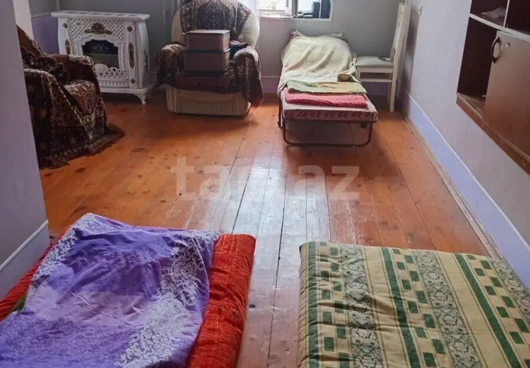 4 otaqlı mənzil , Bakı