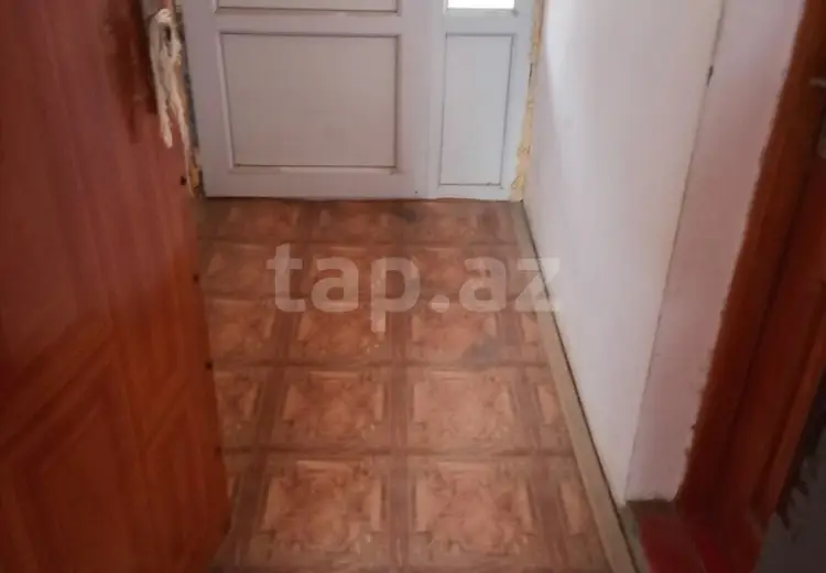 4 otaqlı mənzil , Bakı