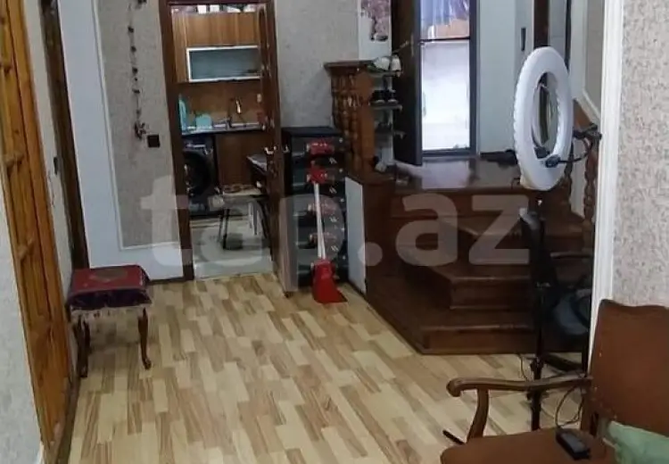 3 otaqlı mənzil , Bakı