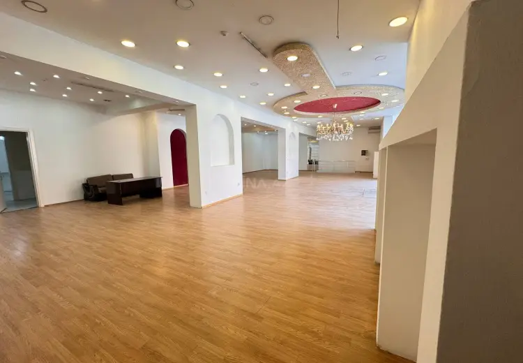 340 m² Obyekt / Ofis Kirayə (aylıq), Nəsimi, Bakı
