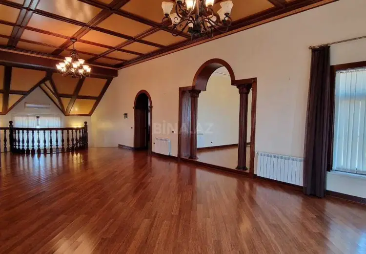 7 otaqlı mənzil Satılır, Nabran