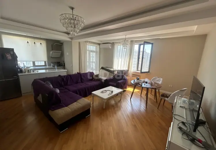 3 otaqlı mənzil , Bakı