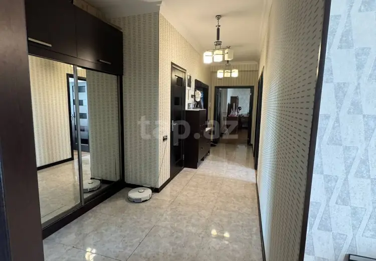 3 otaqlı mənzil , Bakı