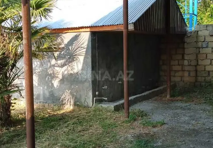 6 otaqlı mənzil Satılır, Ağdaş
