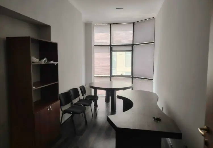 70 m² Obyekt / Ofis Kirayə (aylıq), Nərimanov, Bakı