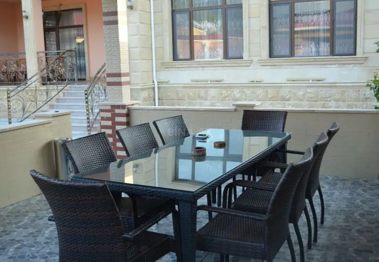 5 otaqlı mənzil Satılır, Qəbələ