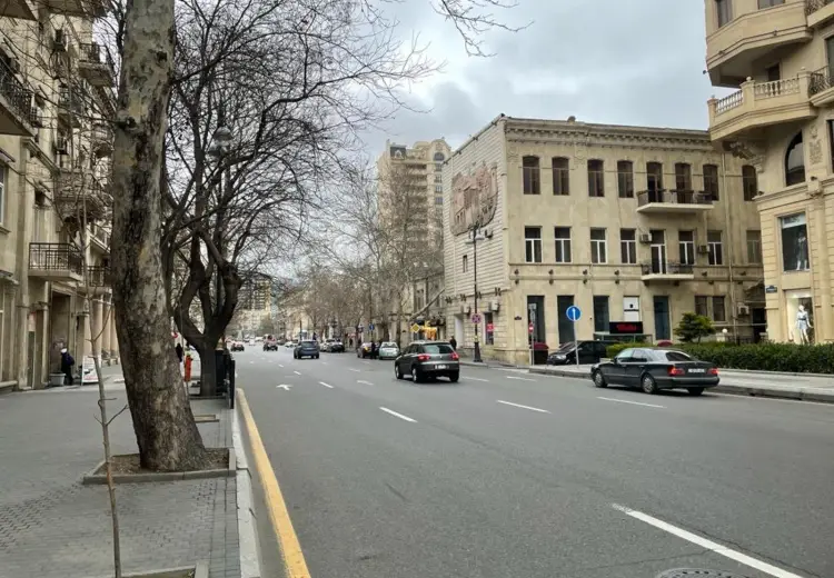 100 m² Obyekt / Ofis Satılır, Yasamal, Bakı
