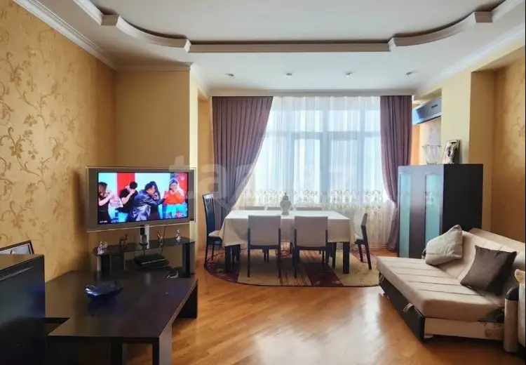 3 otaqlı mənzil , Bakı